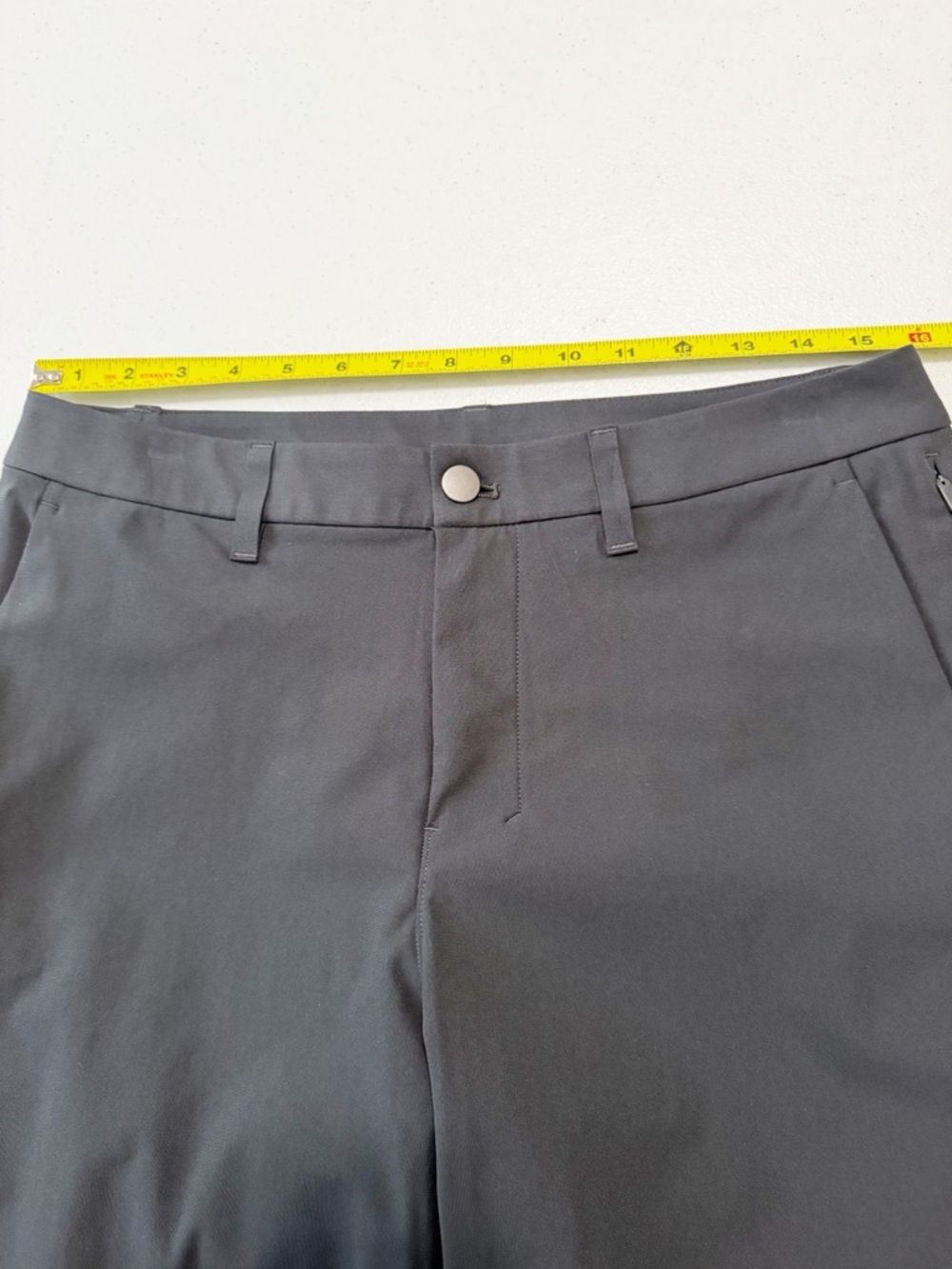 Lululemon ABC Slim-Fit Trouser 32"
*Warpstreme 31 - Picture 11 of 14